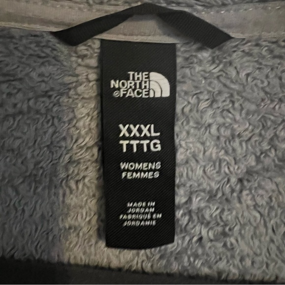 The North Face Gray Fleece Jacket - Picture 5 of 7